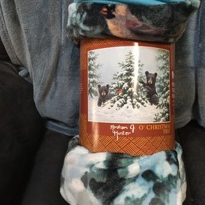 Oversized Bear throw blanket. New in packaging.